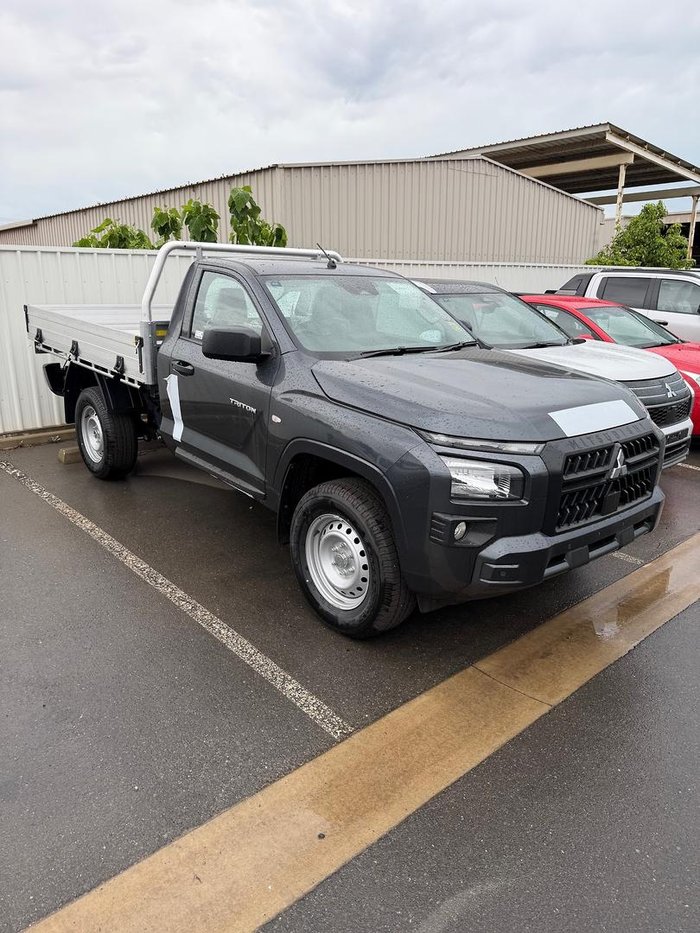 2025 Mitsubishi Triton