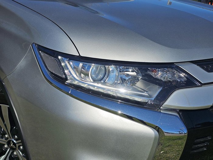2018 Mitsubishi Outlander ES ZL MY19 Sterling Silver