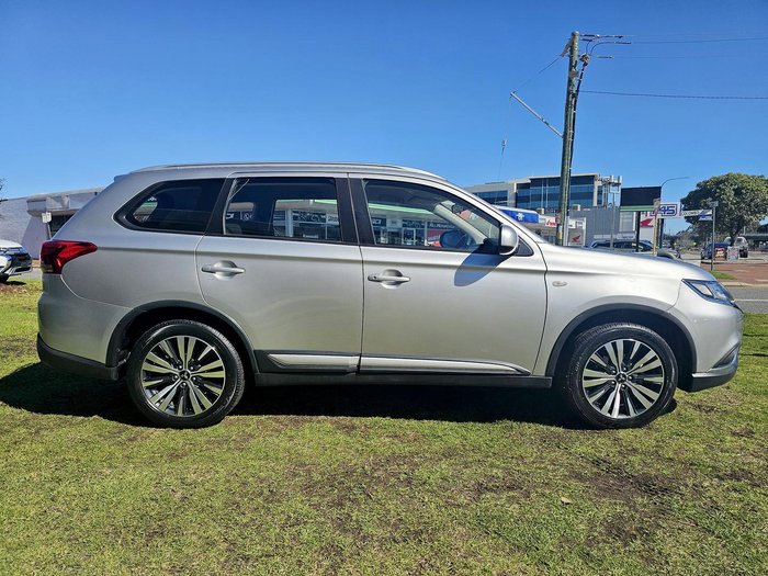 2018 Mitsubishi Outlander ES ZL MY19 Sterling Silver