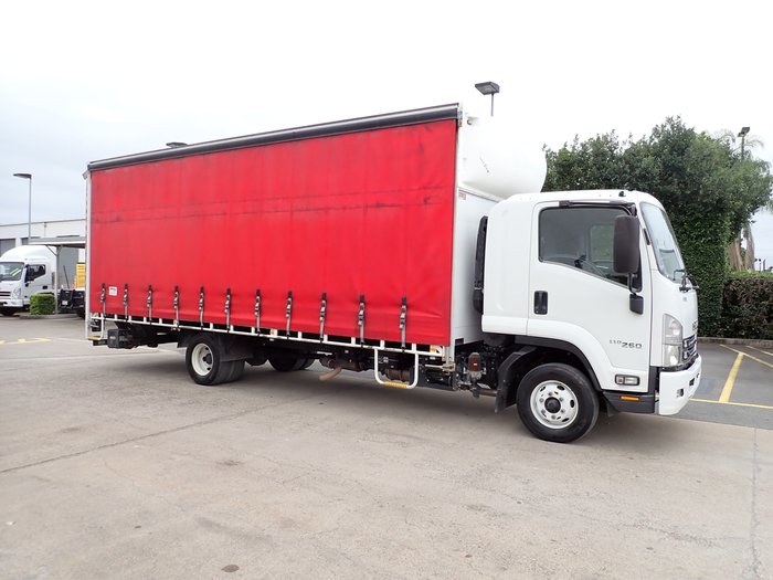 2019 ISUZU FRR 110-260 WHITE