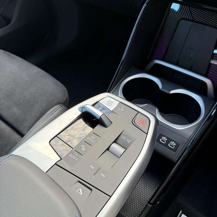2025 BMW X1 xDrive20i M Sport