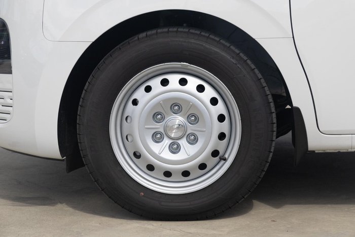 2025 Hyundai STARIA LOAD