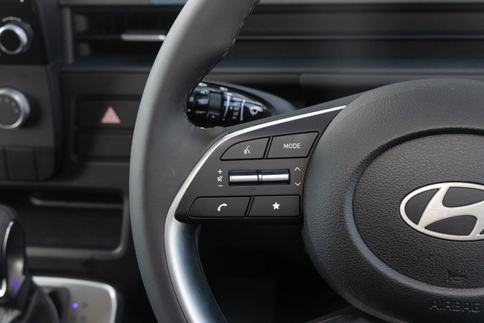 2025 Hyundai STARIA LOAD