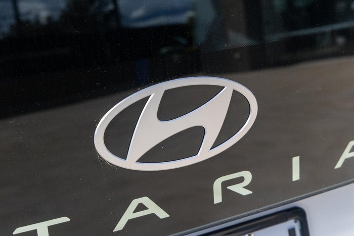 2025 Hyundai STARIA LOAD