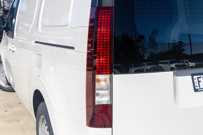 2025 Hyundai STARIA LOAD