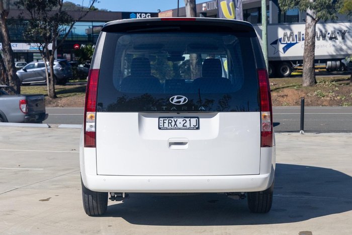 2025 Hyundai STARIA LOAD