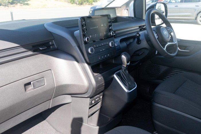 2025 Hyundai STARIA LOAD