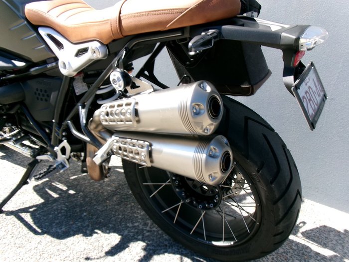 2023 BMW Motorrad R NINE T SCRAMBLER MANHATTEN METALLIC MATTE