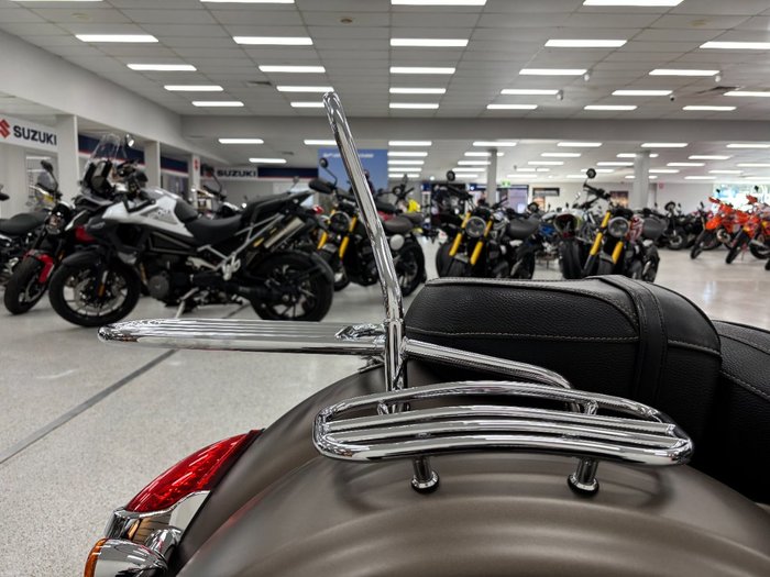 2017 INDIAN CHIEF CLASSIC Silver