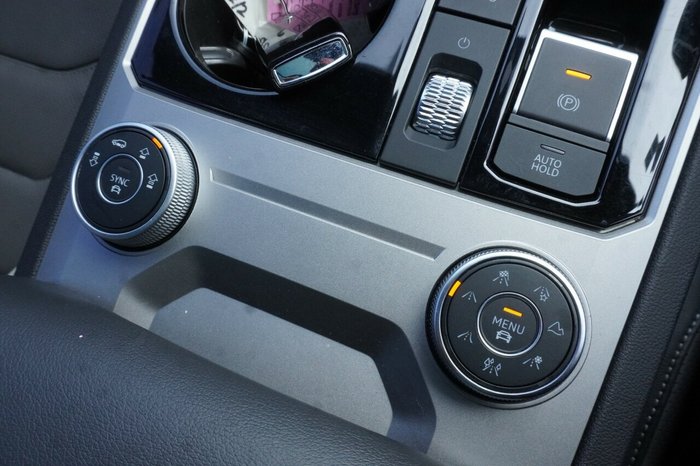 2021 Volkswagen Touareg 210TDI R-Line