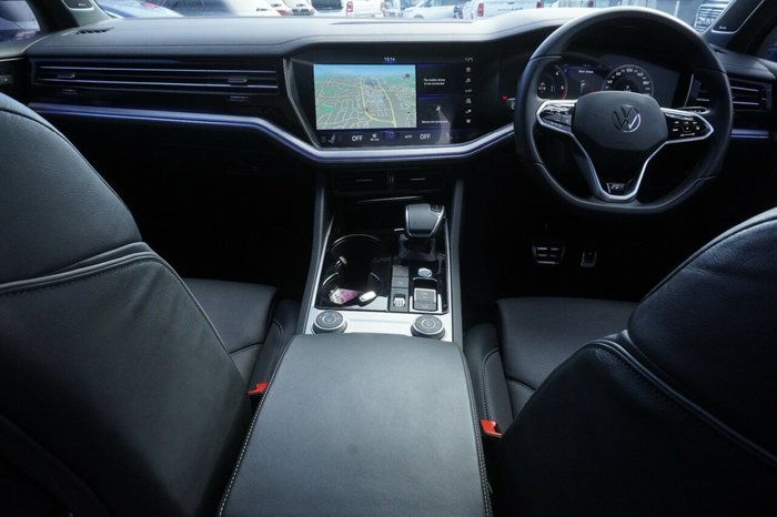 2021 Volkswagen Touareg 210TDI R-Line