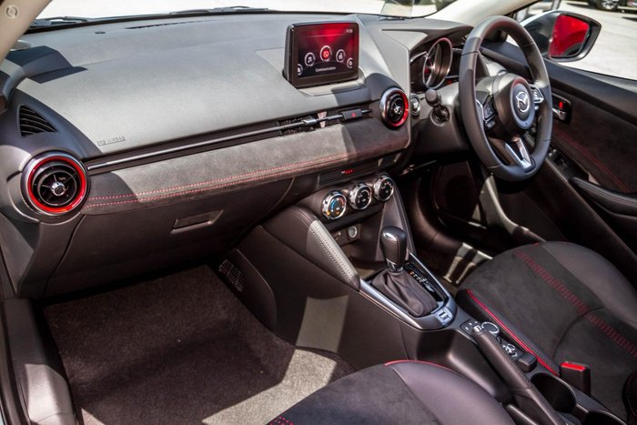 2025 Mazda 2 G15 GT