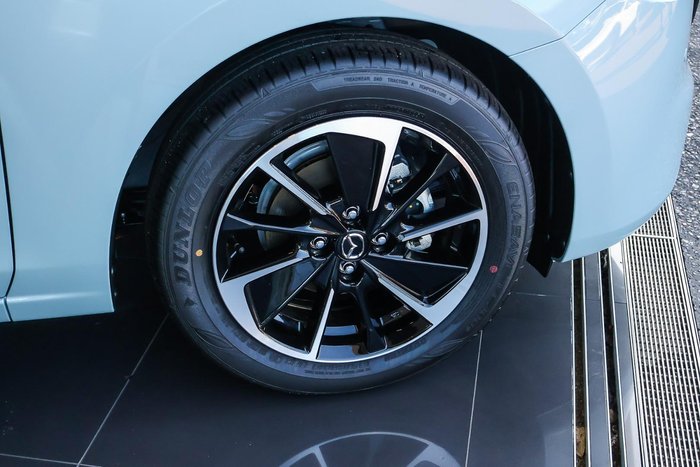 2025 Mazda 2 G15 GT