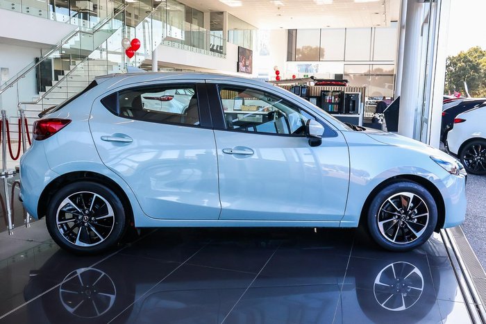 2025 Mazda 2 G15 GT