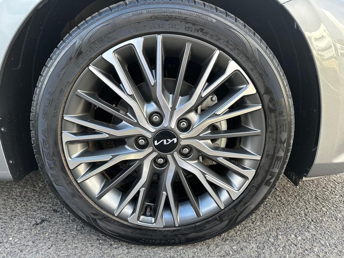 2022 Kia Cerato Sport+