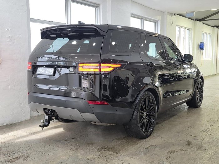 2019 Land Rover Discovery SD6 HSE