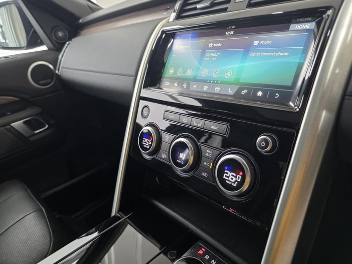 2020 Land Rover Discovery SD6 HSE