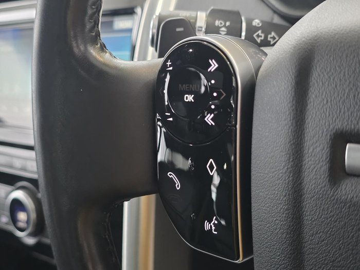 2020 Land Rover Discovery SD6 HSE