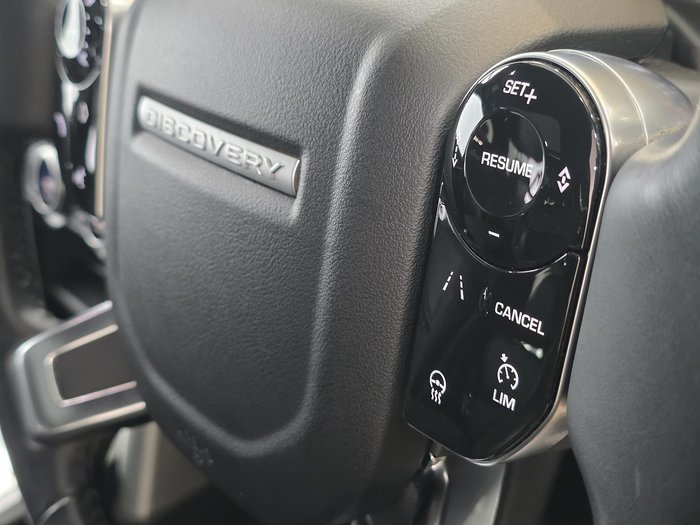 2020 Land Rover Discovery SD6 HSE