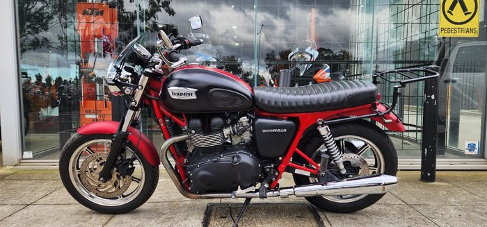 2013 Triumph BONNEVILLE 100 SE