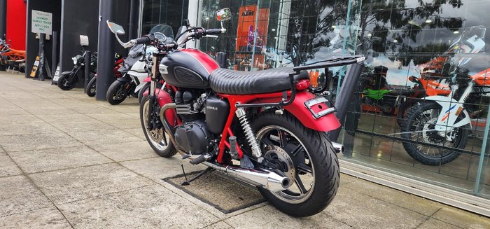 2013 Triumph BONNEVILLE 100 SE