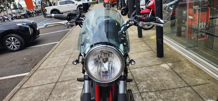 2013 Triumph BONNEVILLE 100 SE