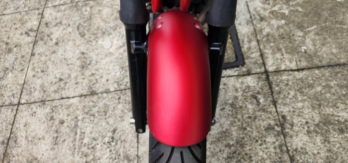 2013 Triumph BONNEVILLE 100 SE