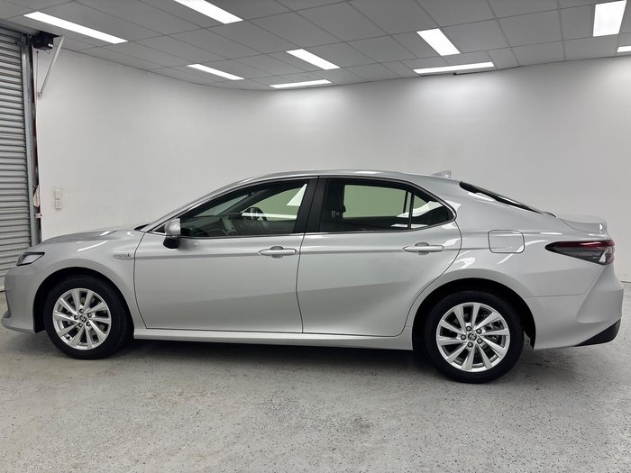 2024 Toyota Camry Ascent AXVH80R Silver Pearl