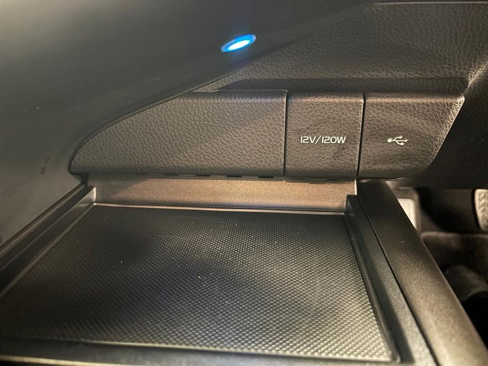 2024 Toyota Camry Ascent AXVH80R Silver Pearl