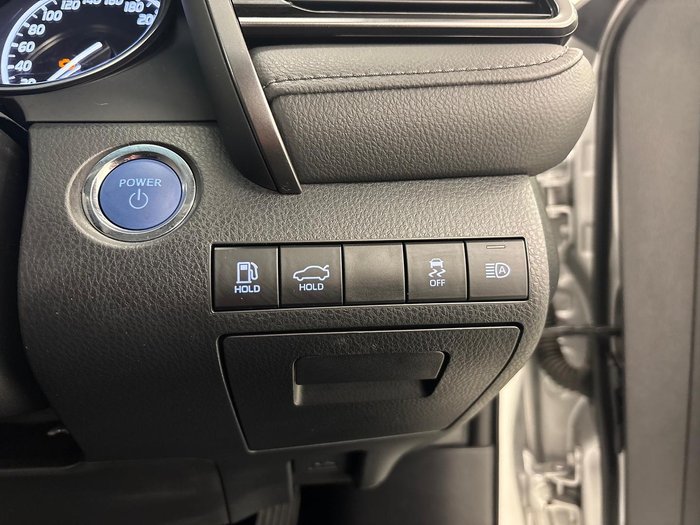 2024 Toyota Camry Ascent AXVH80R Silver Pearl