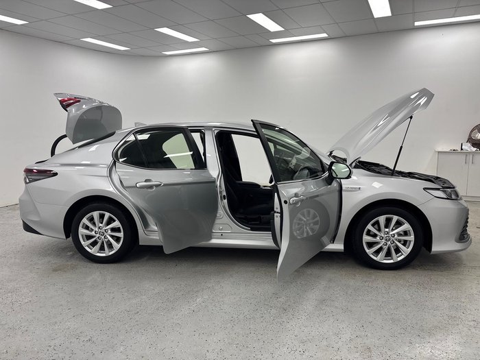 2024 Toyota Camry Ascent AXVH80R Silver Pearl