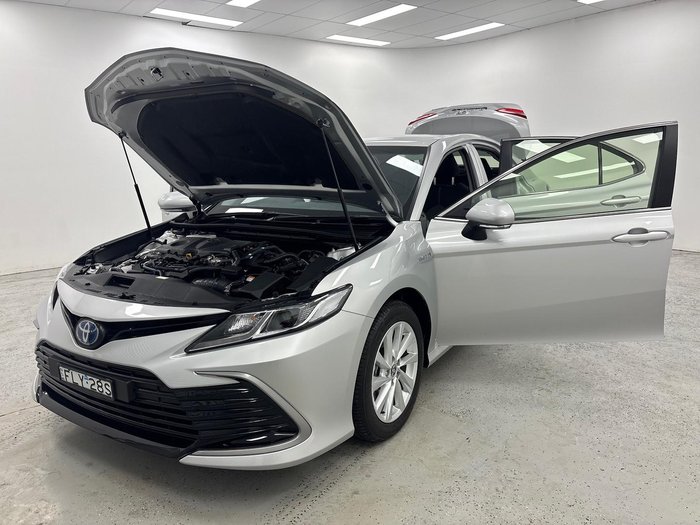 2024 Toyota Camry Ascent AXVH80R Silver Pearl
