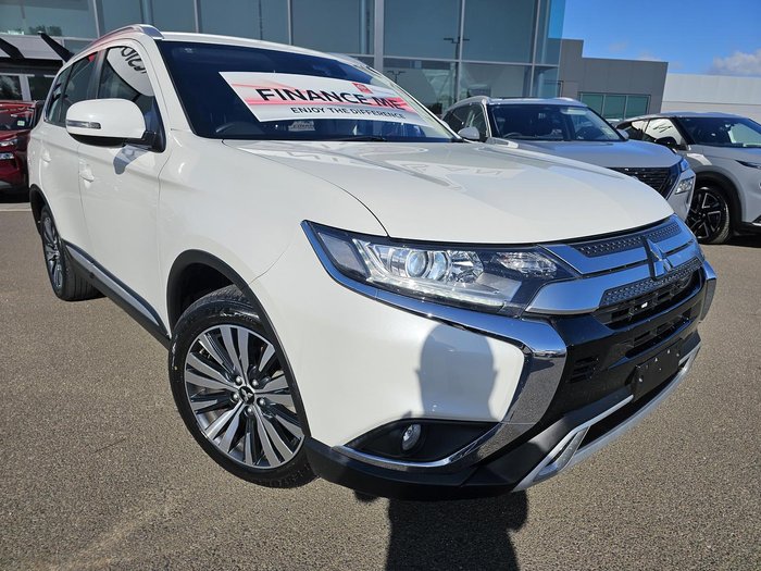 2020 Mitsubishi Outlander LS