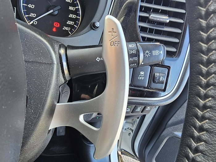2020 Mitsubishi Outlander LS