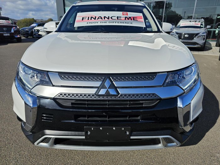 2020 Mitsubishi Outlander LS