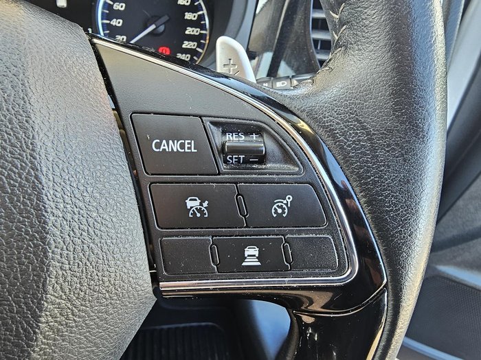 2020 Mitsubishi Outlander LS
