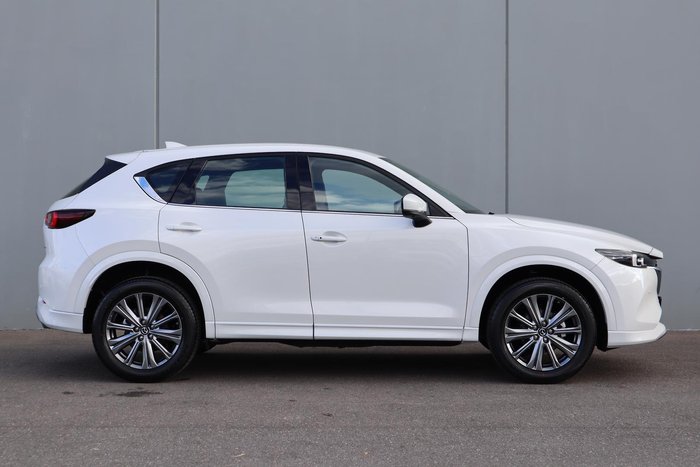 2025 Mazda CX-5 G25 Akera