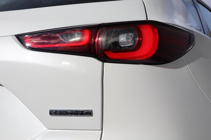 2025 Mazda CX-5 G25 Akera