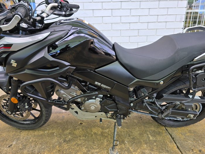 2017 Suzuki V-STROM 650 (DL650A) Black