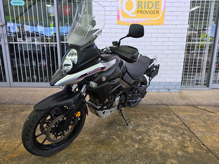 2017 Suzuki V-STROM 650 (DL650A) Black