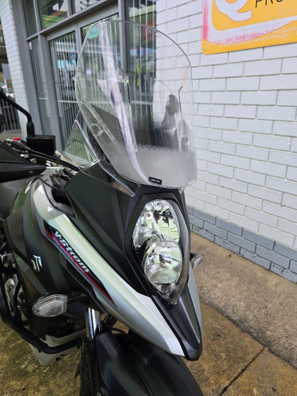 2017 Suzuki V-STROM 650 (DL650A) Black