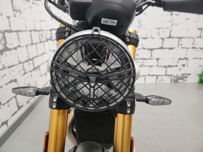 2025 Triumph Scrambler 400 X Scrambler Black