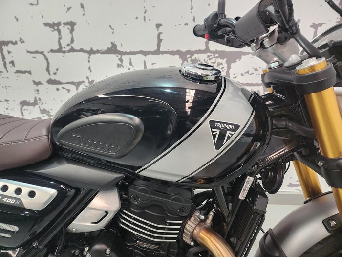 2025 Triumph Scrambler 400 X Scrambler Black