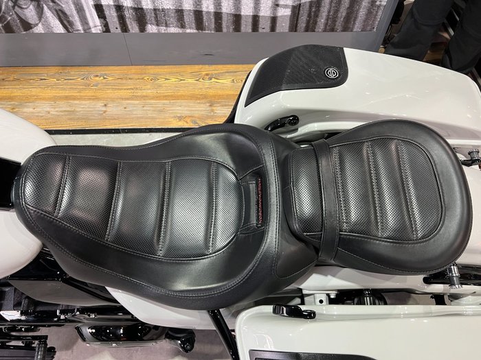 2020 Harley-davidson FLHXSE CVO STREET GLIDE Sand Dune