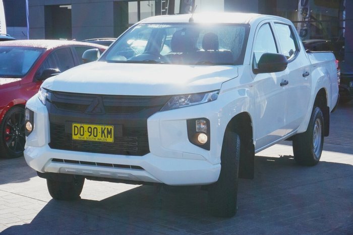 2020 Mitsubishi Triton GLX