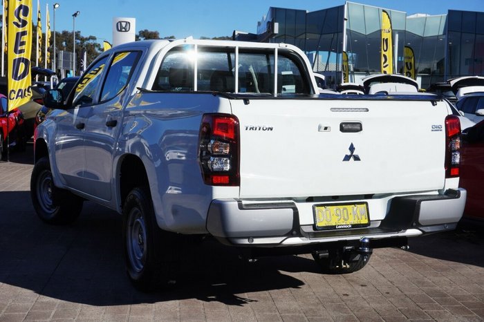 2020 Mitsubishi Triton GLX
