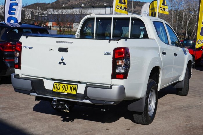 2020 Mitsubishi Triton GLX