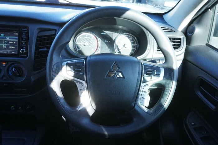2020 Mitsubishi Triton GLX
