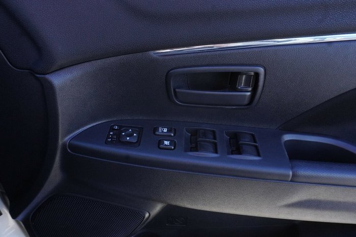 2020 Mitsubishi ASX ES