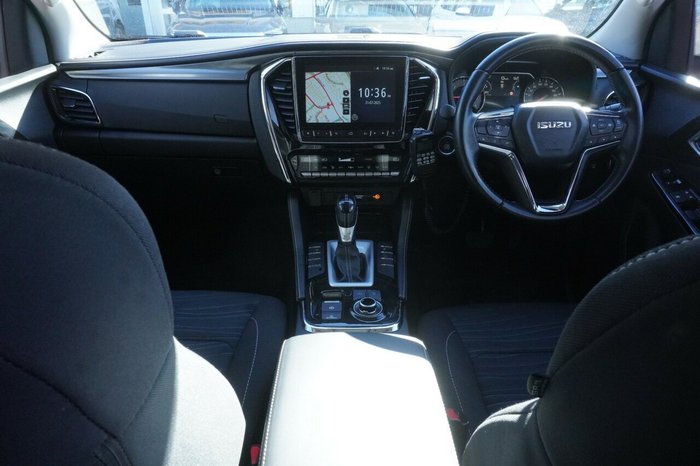 2021 Isuzu MU-X LS-U